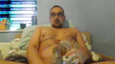 Snapshot of leemo2021 chatting on 03/09/25, 10:19 leemo2021 online show from 03/09/25, 10:19
