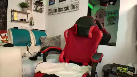 leenar_key online show from 11/22/25, 01:32