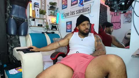 leenar_key online show from 04/08/26, 10:48