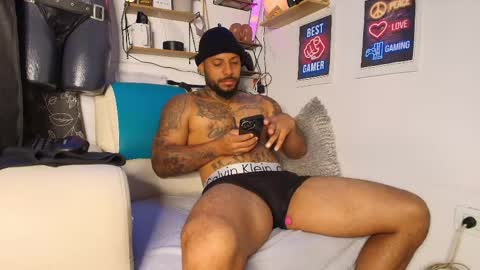 leenar_key online show from 05/16/26, 11:42