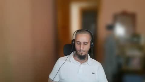 Snapshot of lefrenchiies07 chatting on 06/30/26, 01:01 Le Frenchiies online show from 06/30/26, 01:01