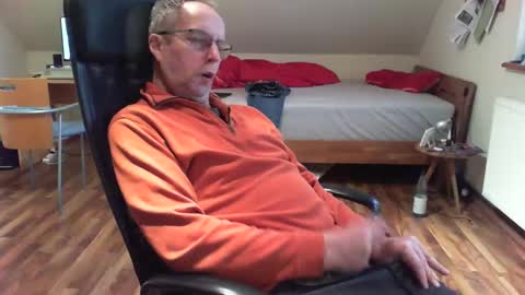 Dave online show from 12/29/24, 12:23