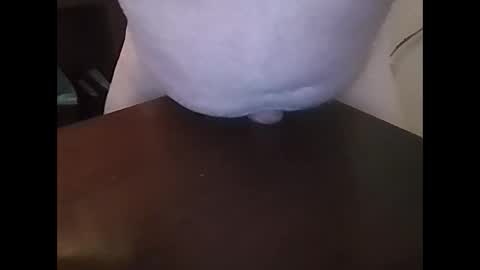 leglvr123 online show from 02/22/25, 12:19