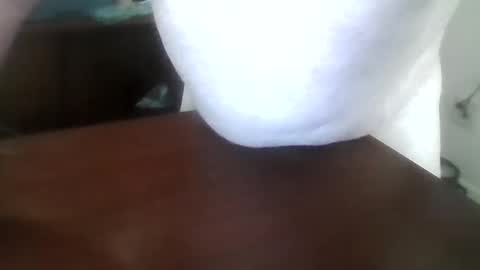 leglvr123 online show from 04/26/26, 12:36