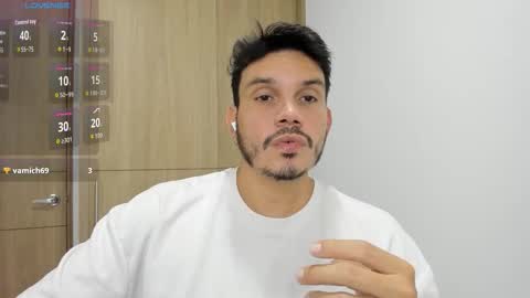 Alejandro online show from 10/18/25, 10:10