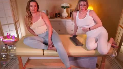 LegsLONG online show from 04/22/26, 08:17