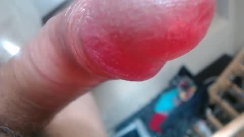 Snapshot of legstrong chatting on 02/14/25, 10:07 legstrong online show from 02/14/25, 10:07