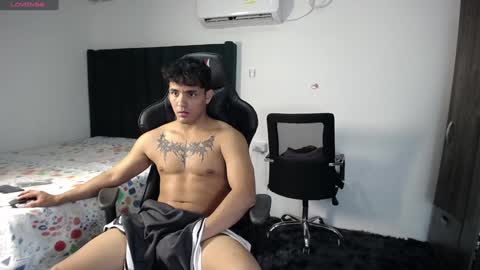  Lei  online show from 01/05/25, 11:33