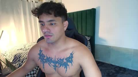  Lei  online show from 12/02/25, 10:05