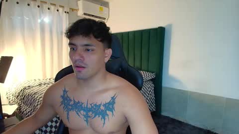  Lei  online show from 12/19/25, 06:59