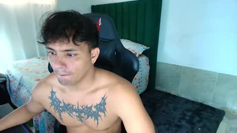  Lei  online show from 04/15/26, 07:54