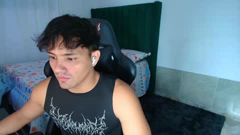  Lei  online show from 04/21/26, 06:09