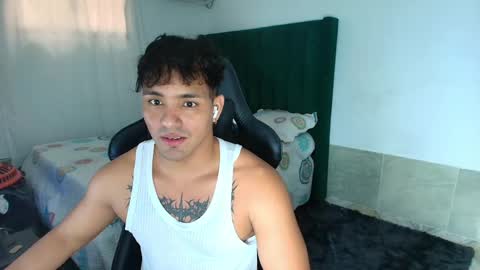  Lei  online show from 04/23/26, 08:44