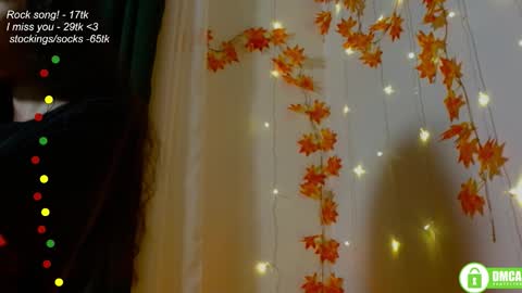 hey Im Leia and I love rock  online show from 11/22/25, 08:19