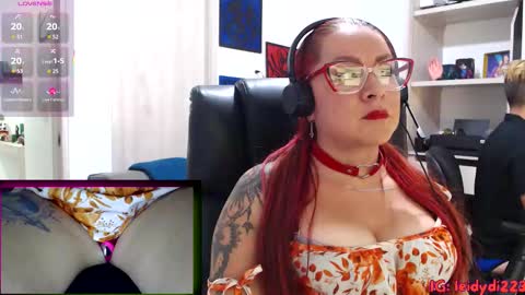 LeidyDi223 online show from 10/22/25, 12:33