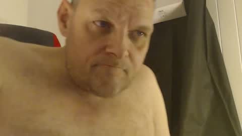 Snapshot of leif_norway chatting on 02/20/26, 02:41 Horny for pvt online show from 02/20/26, 02:41