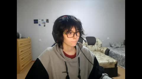 Viola online show from 04/14/26, 09:21