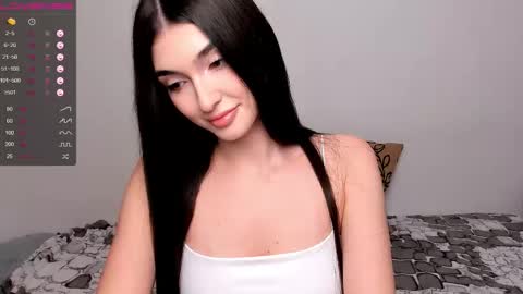 Leila online show from 02/24/26, 05:22