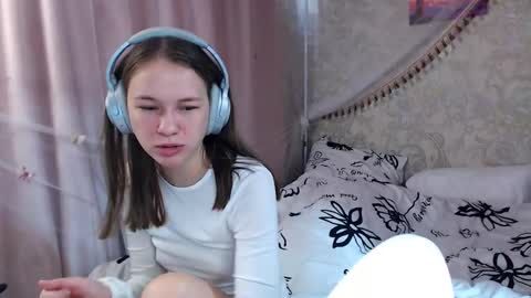 leila_bambi online show from 03/15/26, 09:15