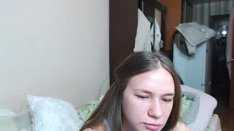 leila_bambi_ online show from 01/10/25, 07:11