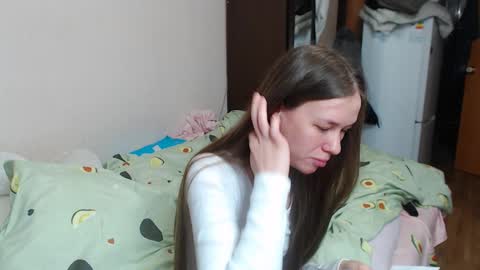 leila_bambi_ online show from 01/14/25, 03:57