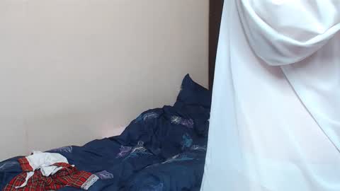 leila_bambi_ online show from 02/22/25, 11:13