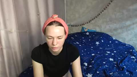leila_bambi_ online show from 07/26/26, 04:03