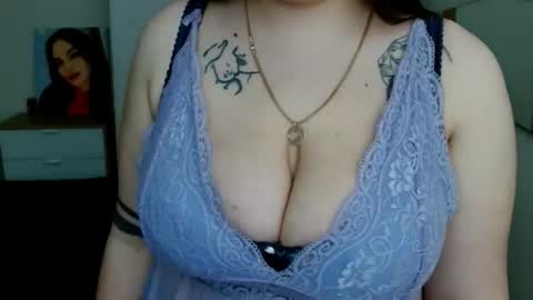 Leila online show from 04/22/26, 04:26