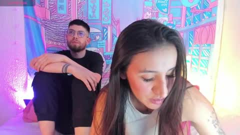 Snapshot of leila_petitee chatting on 01/01/25, 12:53 Leila online show from 01/01/25, 12:53