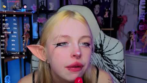 Leila online show from 10/05/25, 04:05