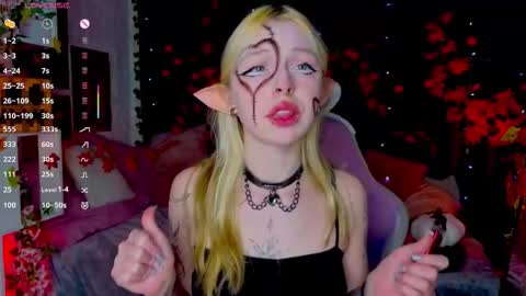 Leila online show from 10/31/25, 05:36