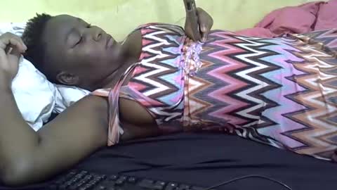 leilah_cute19 online show from 04/20/26, 06:16