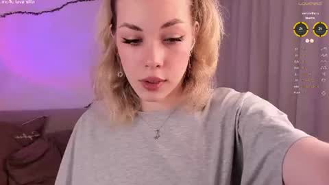 leilalafleur_ online show from 06/12/26, 04:33