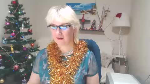 Leila Kinky online show from 12/29/24, 08:00