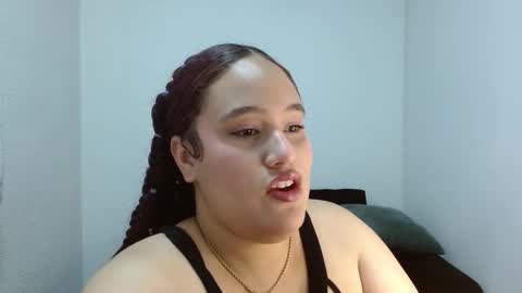 leilaprettysex online show from 02/10/26, 12:42