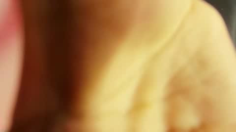 Leja online show from 10/19/25, 03:34