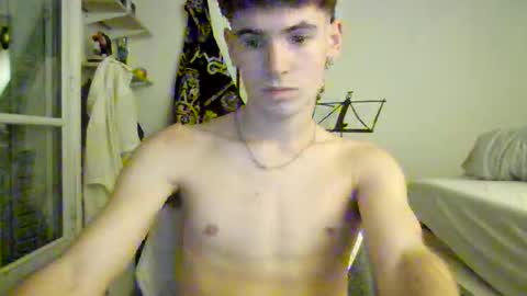 lelele44 online show from 10/08/25, 11:02