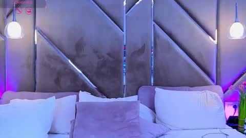 Carlaa online show from 10/03/25, 04:15