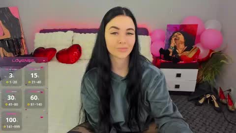 LellitClark online show from 04/21/26, 01:42