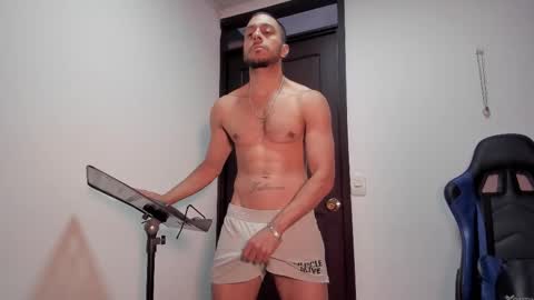 hi im lelo... nice to meet you I appreciate your thumbs up It is very important and you would help me a lot online show from 10/02/25, 11:17