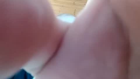 Snapshot of lelshop chatting on 12/18/25, 10:38 lelshop online show from 12/18/25, 10:38