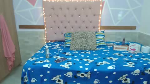 Snapshot of lena_lawson chatting on 01/08/25, 05:37 lena_lawson online show from 01/08/25, 05:37