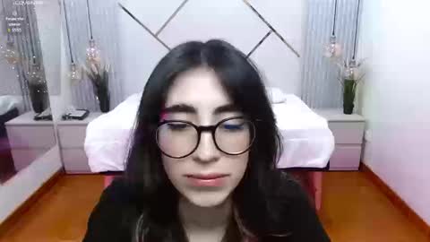 Lena online show from 09/10/25, 09:15