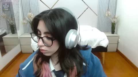 Lena online show from 09/11/25, 08:31