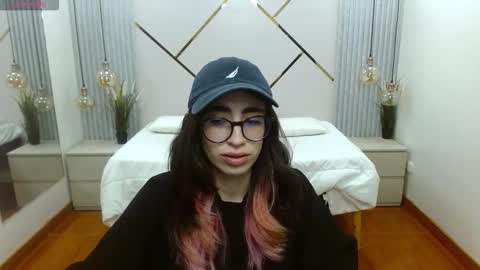 Lena online show from 10/14/25, 08:42