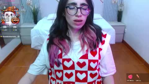 Lena online show from 10/23/25, 08:29