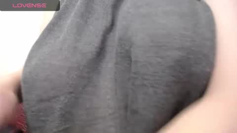 lenagolden online show from 12/22/25, 02:14