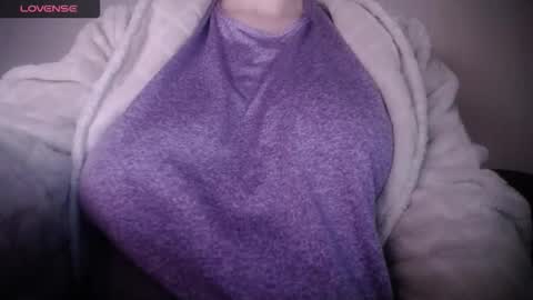 lenagolden online show from 02/26/26, 05:50