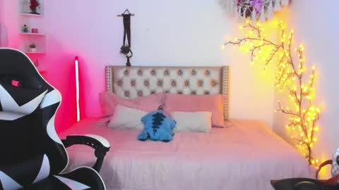 Lena  online show from 04/19/26, 10:56