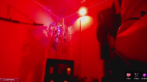 Lenna Kang online show from 01/25/25, 05:40